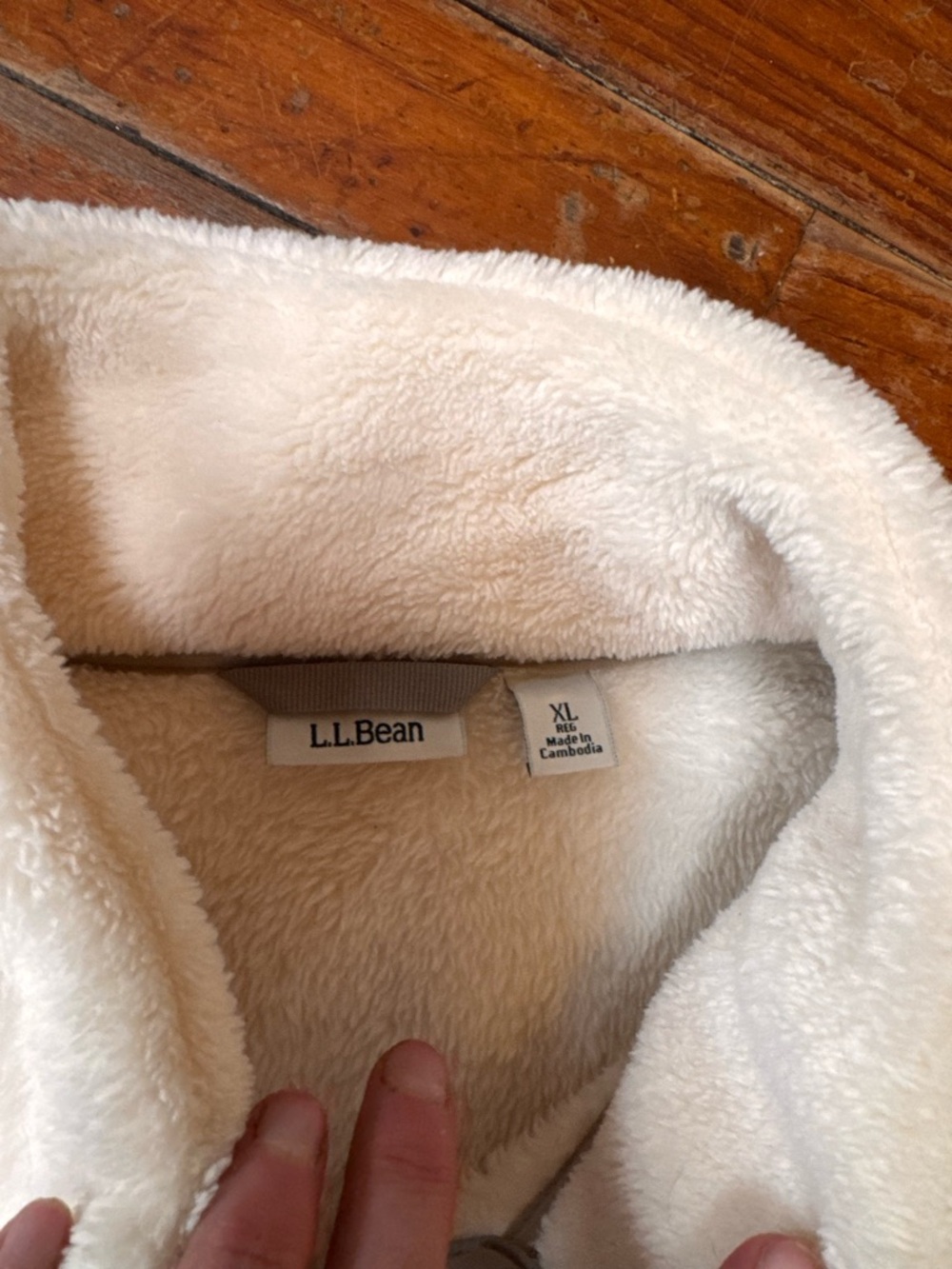 L.L. Bean Cream Sherpa Snap-Placket Pullover with Gray Trim - Picture 6 of 8